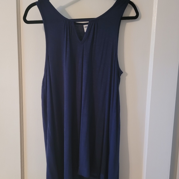 Old Navy Tops - Old Navy Swing V-shaped cut out Nevk line Soft and Stretchy Tank